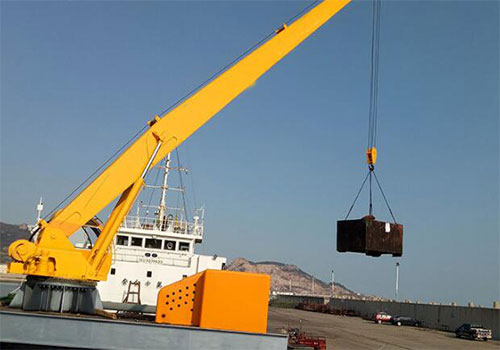 小型游艇吊與大型游艇吊相比有哪些優(yōu)勢(shì)和不足？